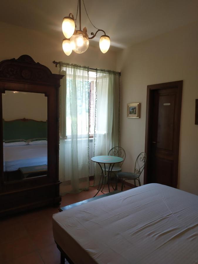 Camere Le Cascatelle Asís Exterior foto